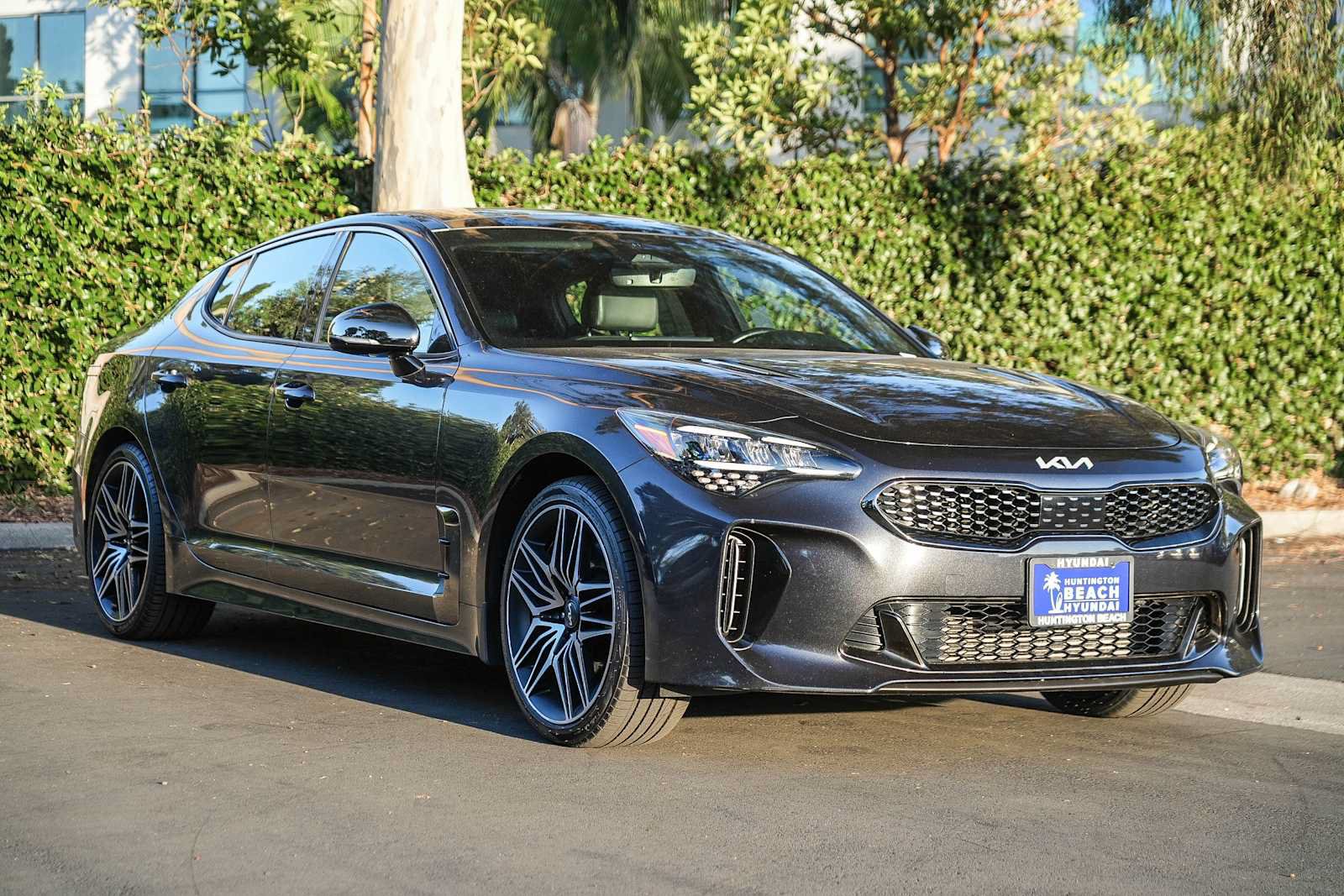 Used 2022 Kia Stinger GT1 AWD/4WD image 4