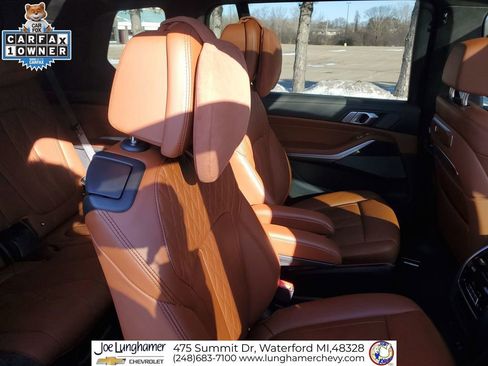 Used 2024 BMW X7 xDrive40i w/ Executive Package image 29