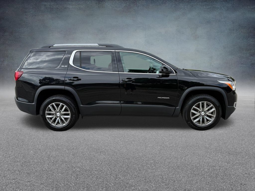 Used 2018 GMC Acadia SLE FWD image 4