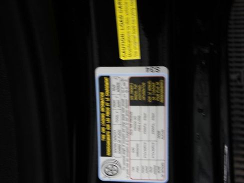 Used 2015 Hyundai Veloster w/ Option Group 02 FWD image 29