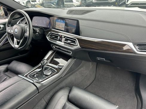 Used 2021 BMW X6 xDrive40i w/ Premium Package image 36