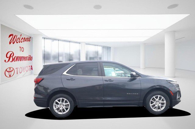 Used 2022 Chevrolet Equinox LT AWD/4WD image 5