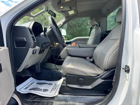Used 2019 Ford F450 XL w/ XL Value Package RWD image 19