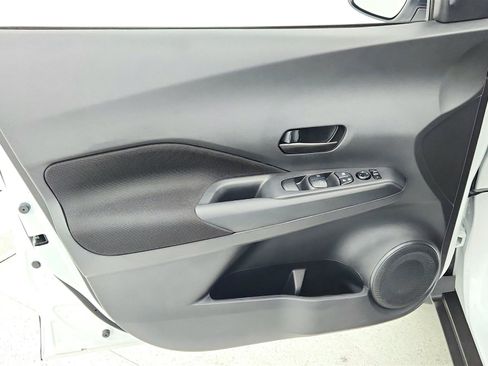 Used 2025 Nissan Kicks Play S FWD image 39