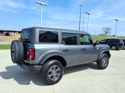 Used 2025 Ford Bronco Big Bend image 3