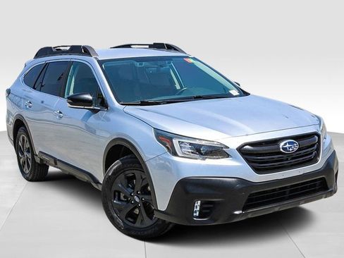 Used 2021 Subaru Outback Onyx Edition XT w/ Popular Package #2 AWD/4WD image 2