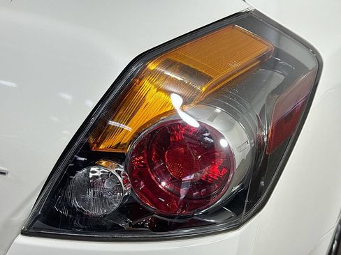 Used 2012 Nissan Altima 2.5 SL w/ 2.5SL Pkg FWD image 32