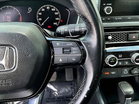 Used 2024 Honda Civic EX-L image 12