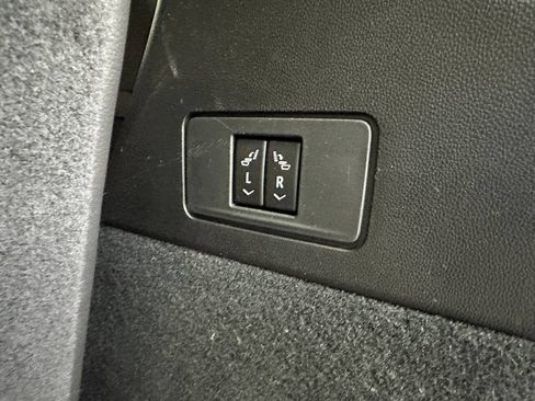 Used 2024 Cadillac XT6 Luxury w/ LPO, Floor Liner Package image 55