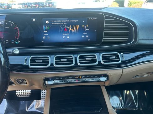 Certified 2024 Mercedes-Benz GLS 450 4MATIC image 30