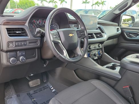 Used 2021 Chevrolet Tahoe LS RWD image 11