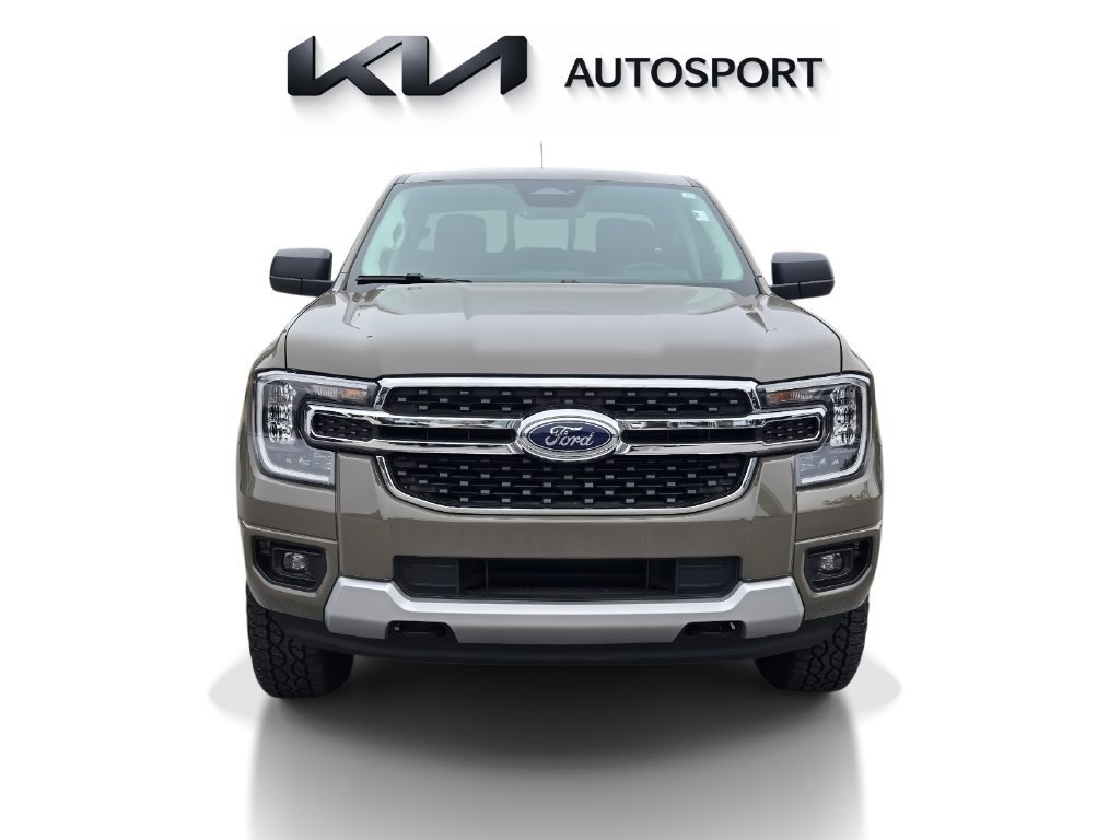 Used 2025 Ford Ranger XLT w/ Advanced Towing Package AWD/4WD image 2