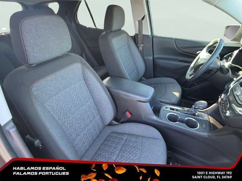 Used 2024 Chevrolet Equinox LT FWD image 30