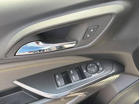 New 2026 Chevrolet Trax ACTIV w/ Driver Confidence Package FWD image 30