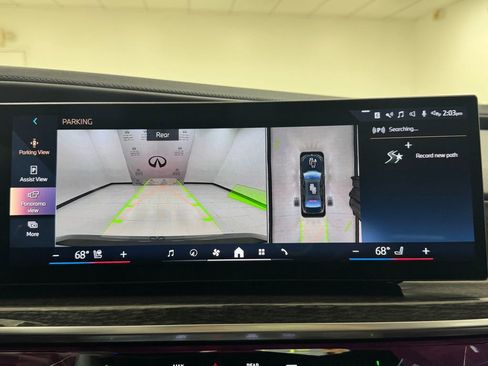 Used 2025 BMW 740i xDrive image 20