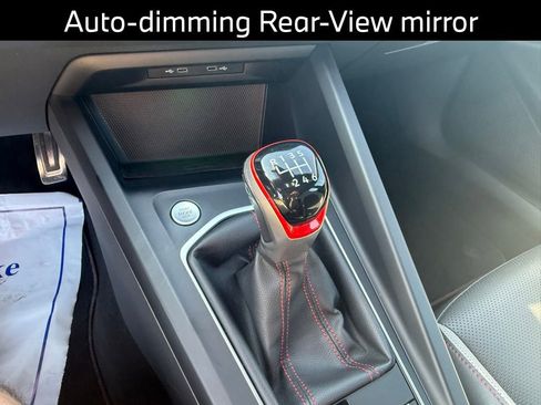 Used 2022 Volkswagen GTI SE image 16