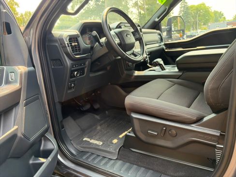 Used 2024 Ford F150 XLT w/ Equipment Group 302A MID AWD/4WD image 9