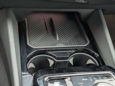 Certified 2026 BMW 530i image 25