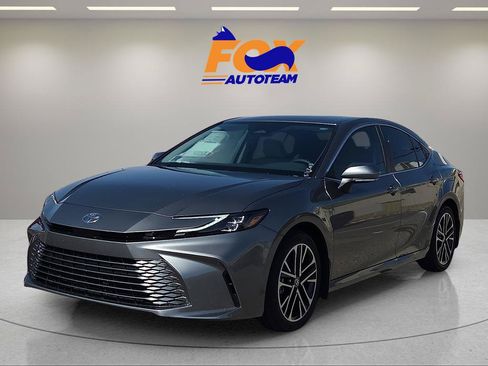 New 2026 Toyota Camry XLE FWD image 1