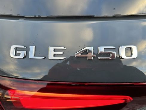 New 2026 Mercedes-Benz GLE 450 4MATIC image 9