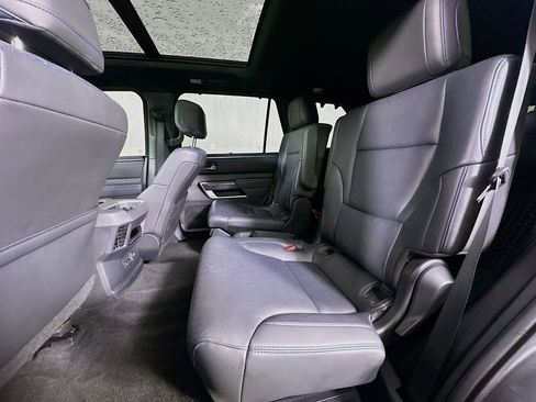 Used 2023 Toyota Sequoia Platinum AWD/4WD image 15