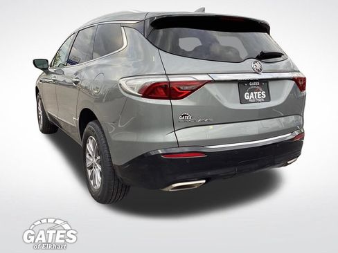 Used 2023 Buick Enclave Essence FWD image 9