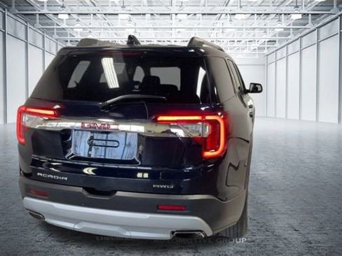 Used 2022 GMC Acadia SLE w/ Driver Convenience Package image 9