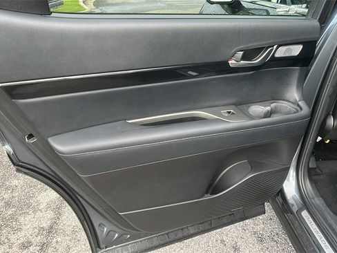 Used 2021 Hyundai Palisade Limited w/ Cargo Package image 22