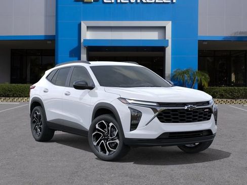 New 2026 Chevrolet Trax RS w/ Driver Confidence Package FWD image 7