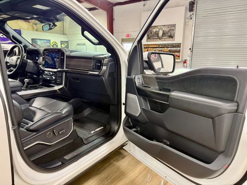 Used 2022 Ford F150 Platinum w/ Equipment Group 701A High AWD/4WD image 19