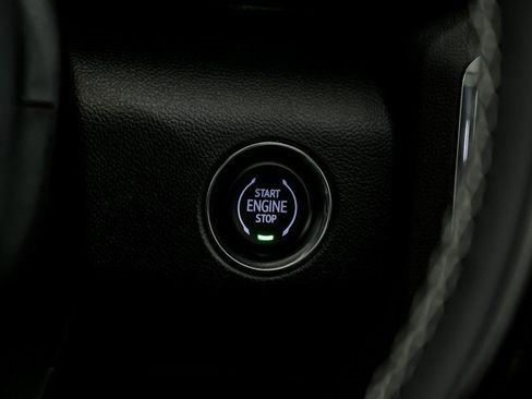 New 2026 GMC Acadia Denali w/ Super Cruise Package image 14