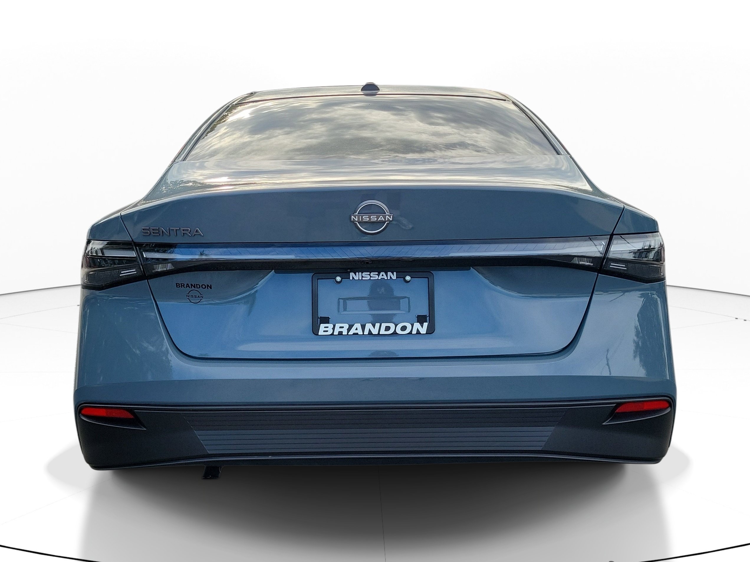 Certified 2026 Nissan Sentra SV w/ SV Convenience Package FWD image 6