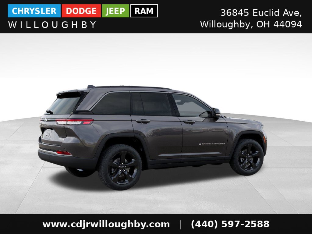 New 2026 Jeep Grand Cherokee Limited w/ Limited Altitude Package AWD/4WD image 4