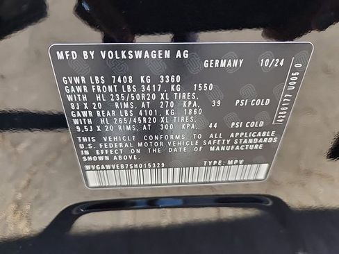 New 2025 Volkswagen ID. Buzz Pro S image 11