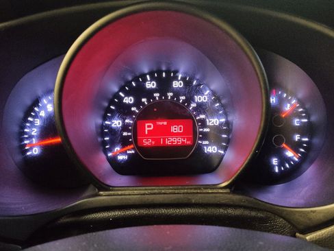 Used 2018 Kia Soul FWD image 23