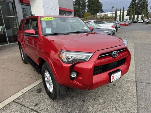 Certified 2024 Toyota 4Runner SR5 image 8