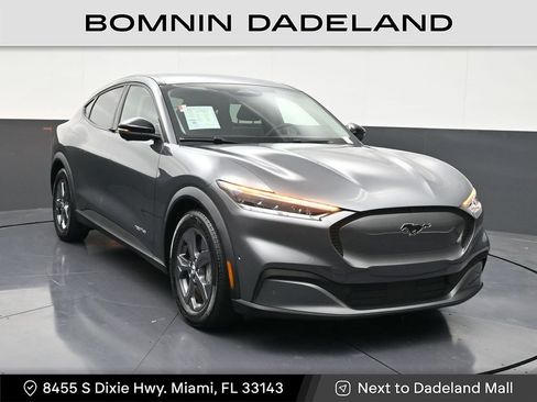 Used 2023 Ford Mustang Mach-E Select image 8