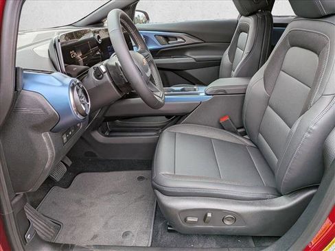 New 2026 Chevrolet Equinox EV LT image 15