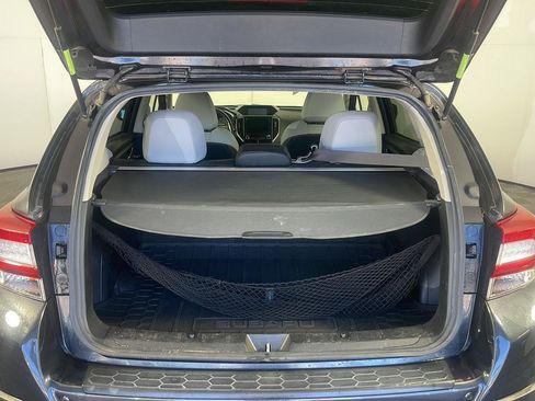 Used 2019 Subaru Crosstrek 2.0i Limited w/ Moonroof Package w/Navigation AWD/4WD image 10
