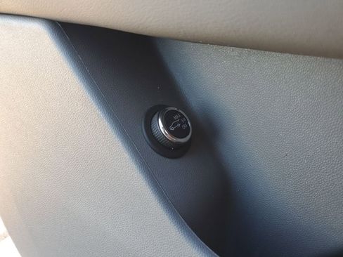 Used 2020 Cadillac XT6 Premium Luxury image 31