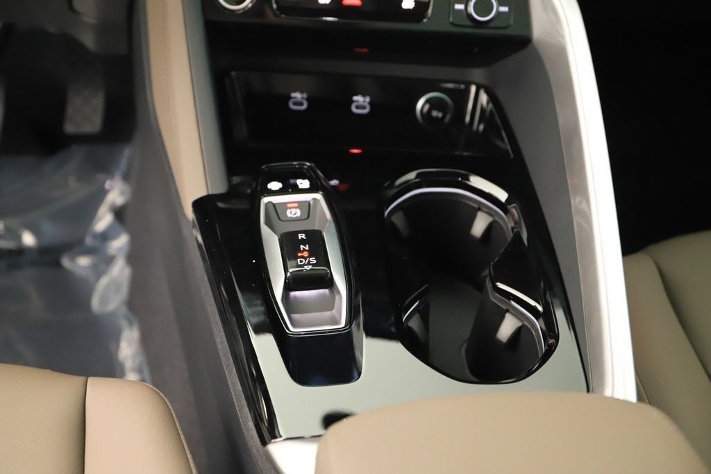 New 2026 Audi Q5 Premium Plus AWD/4WD image 21