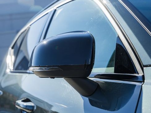 New 2026 Volvo XC40 B5 Ultra w/ Protection Package Premier image 15