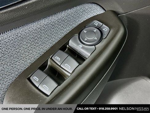 Used 2023 Chevrolet TrailBlazer LT FWD image 18