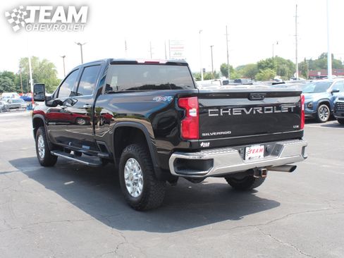 Used 2023 Chevrolet Silverado 2500 LTZ w/ Snow Plow Prep/Camper Package AWD/4WD image 6