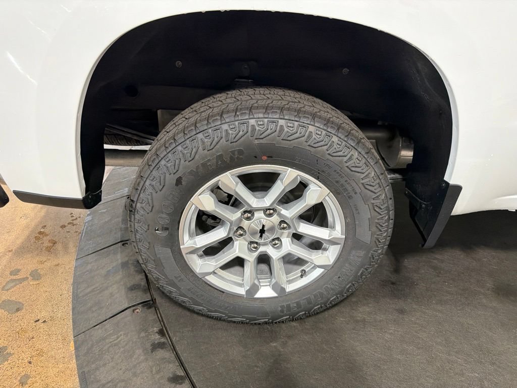 New 2026 Chevrolet Silverado 1500 RST AWD/4WD image 35