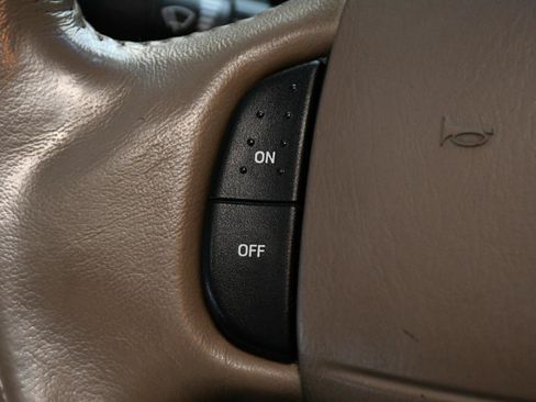 Used 2000 Ford Excursion Limited AWD/4WD image 24