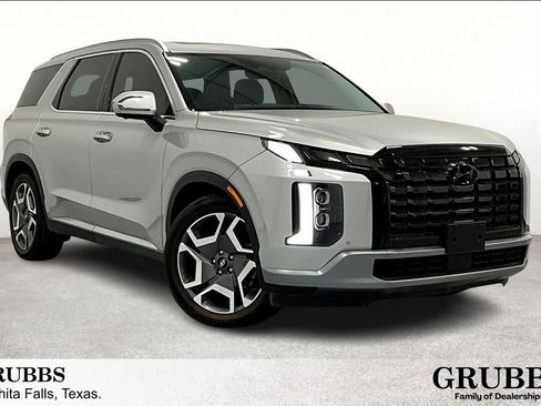 Used 2024 Hyundai Palisade Limited image 1