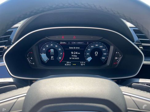 New 2025 Audi Q3 2.0T Premium image 20