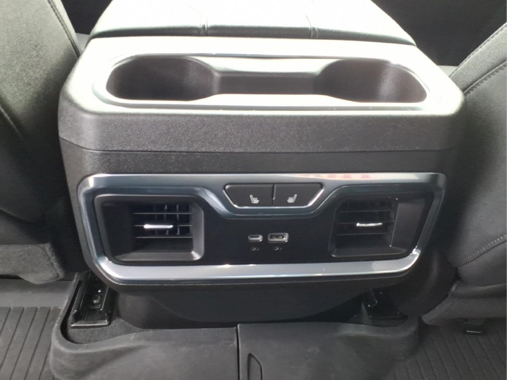 Used 2024 Chevrolet Silverado 2500 LTZ w/ LTZ Convenience Package AWD/4WD image 21