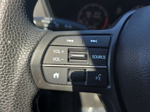Certified 2025 Honda CR-V EX image 16